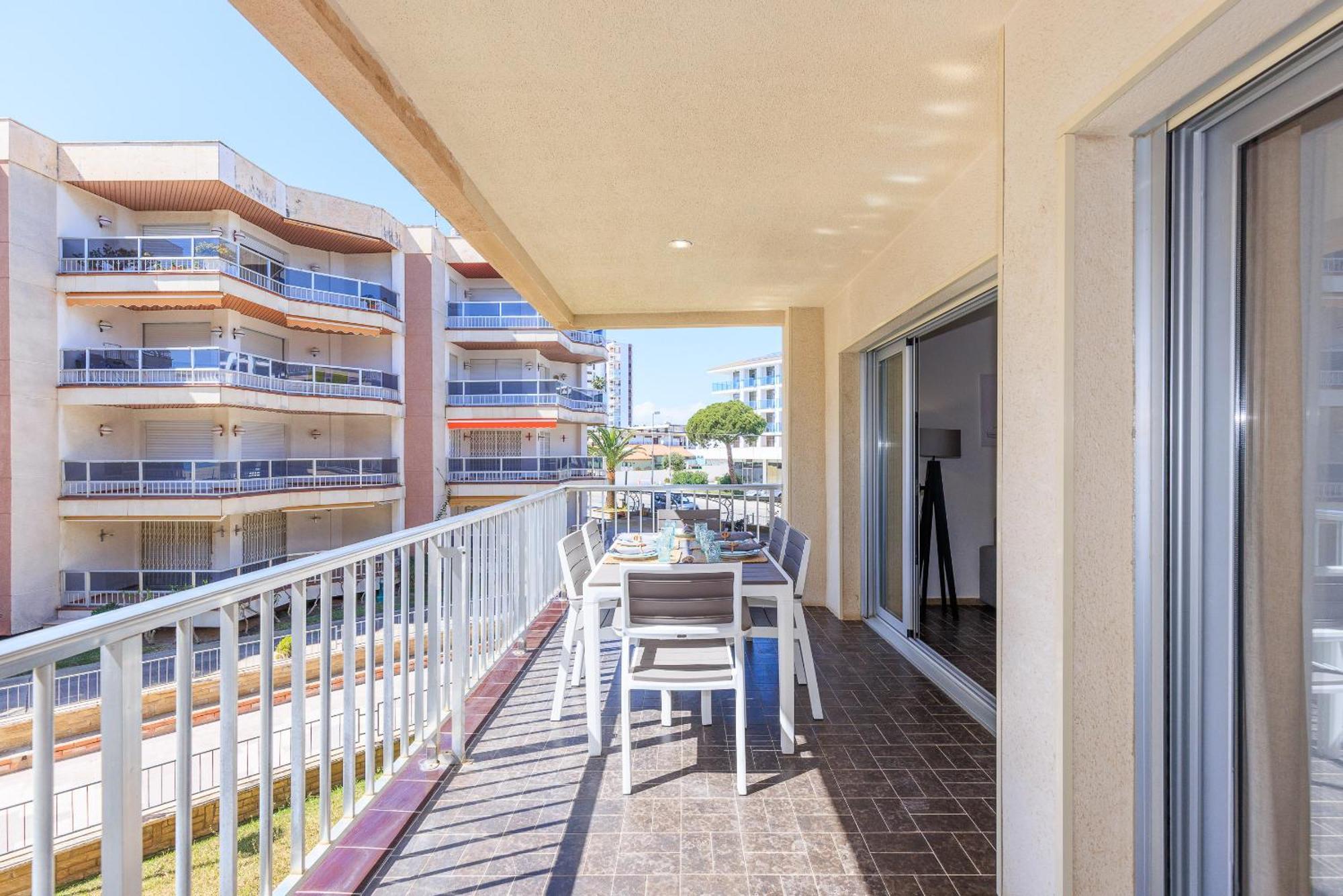 Uhc Dms Family Apartments Cambrils Pokoj fotografie